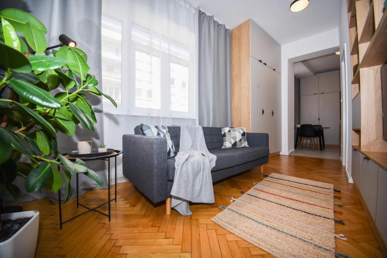 City Center Studio - Comfy & Modern Bratislava Exterior foto