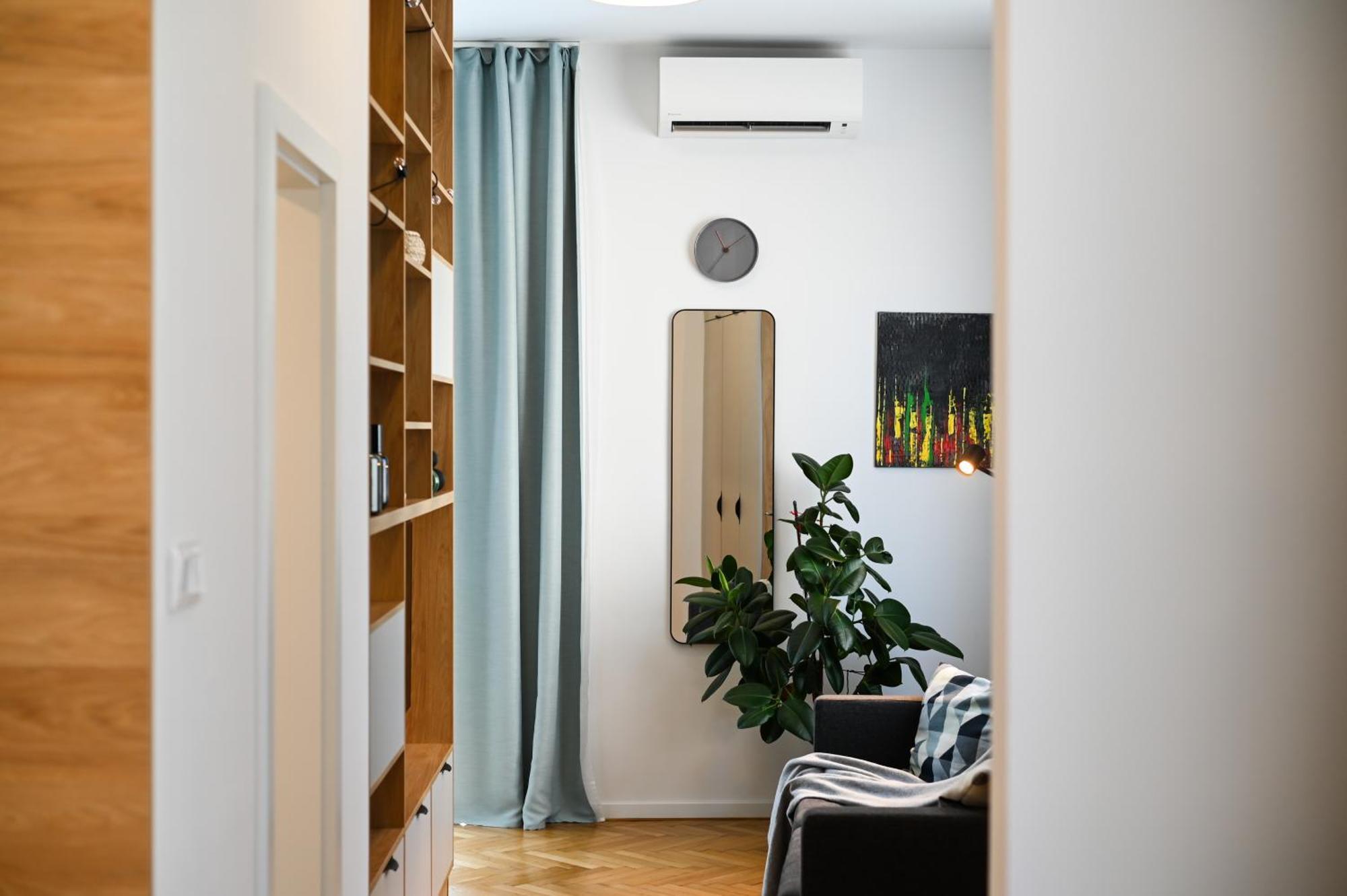 City Center Studio - Comfy & Modern Bratislava Exterior foto