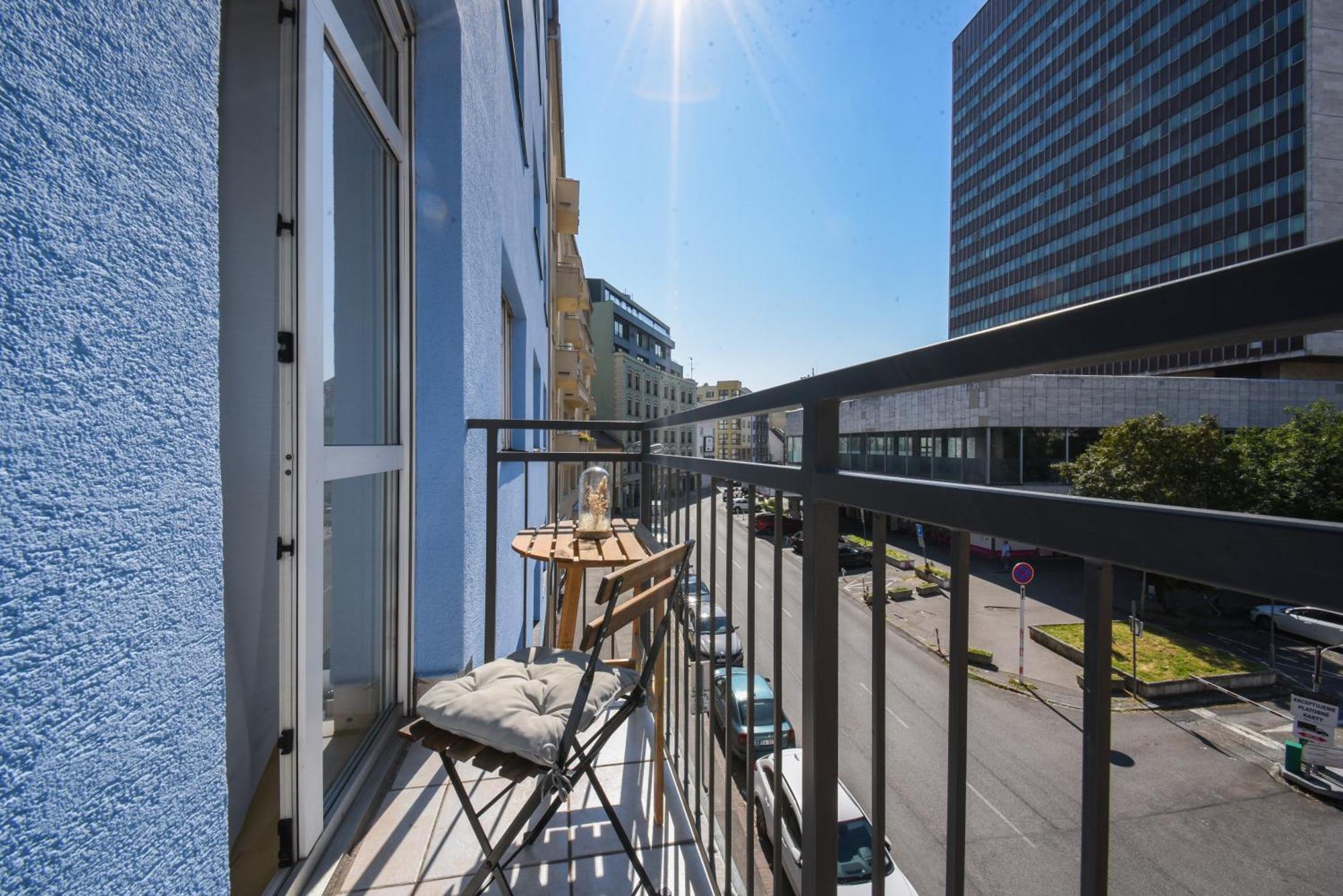 City Center Studio - Comfy & Modern Bratislava Exterior foto